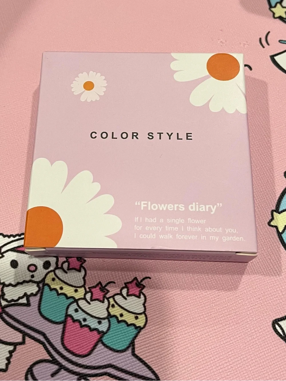 Small Neutral Eyeshadow Palette in Clear Packaging